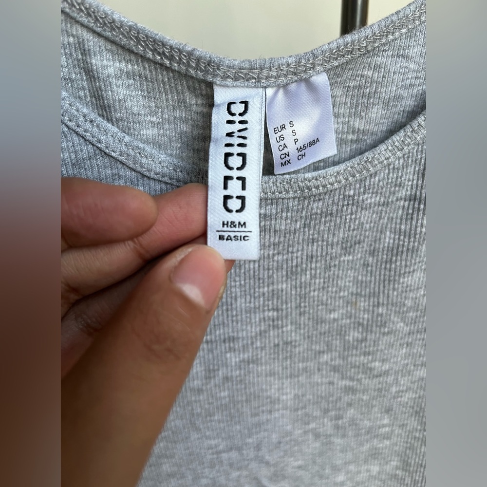 H&M ribbed body con maxi dress - Picture 4 of 6